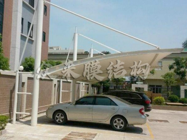 膜结构汽车棚